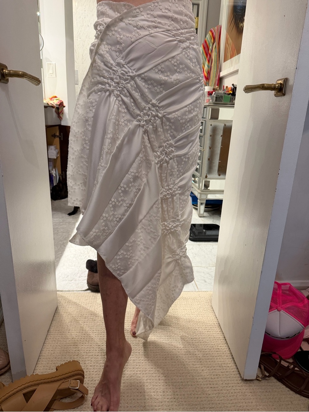 Róisín Pierce White Ruched Embroidered Asymmetric Skirt